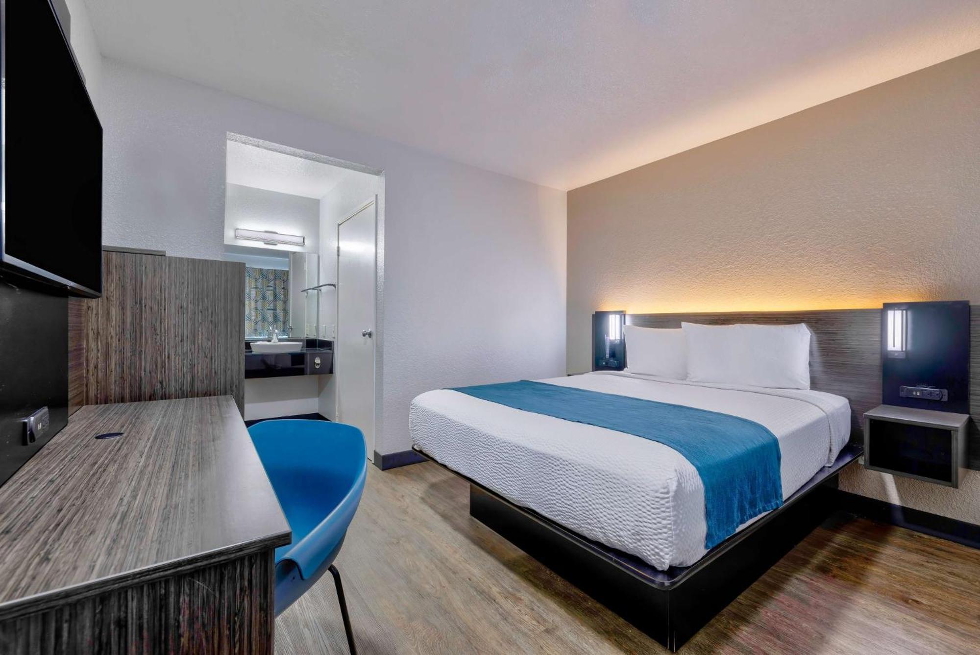 Motel 6-Anaheim, Ca - Fullerton East Zewnętrze zdjęcie