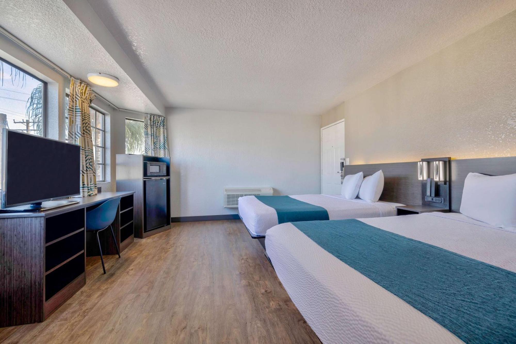 Motel 6-Anaheim, Ca - Fullerton East Zewnętrze zdjęcie