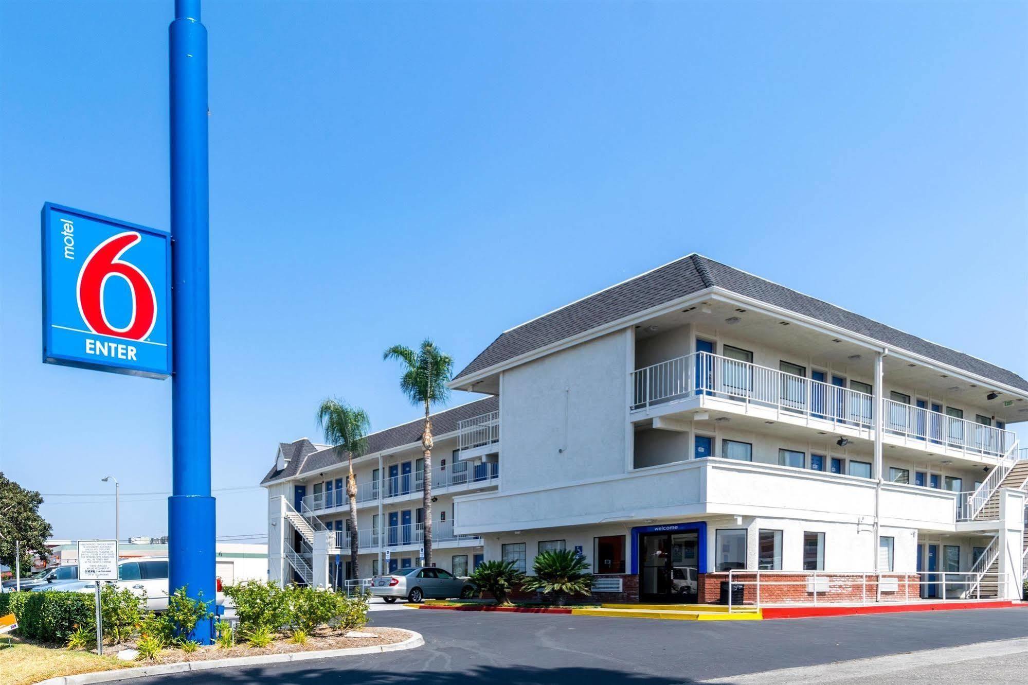 Motel 6-Anaheim, Ca - Fullerton East Zewnętrze zdjęcie