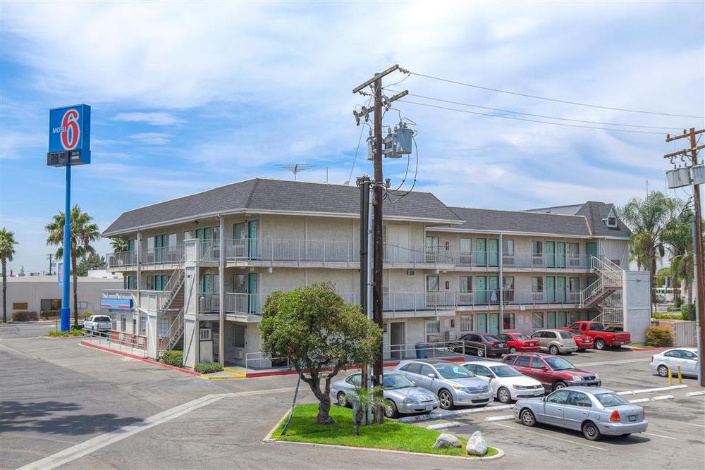 Motel 6-Anaheim, Ca - Fullerton East Zewnętrze zdjęcie