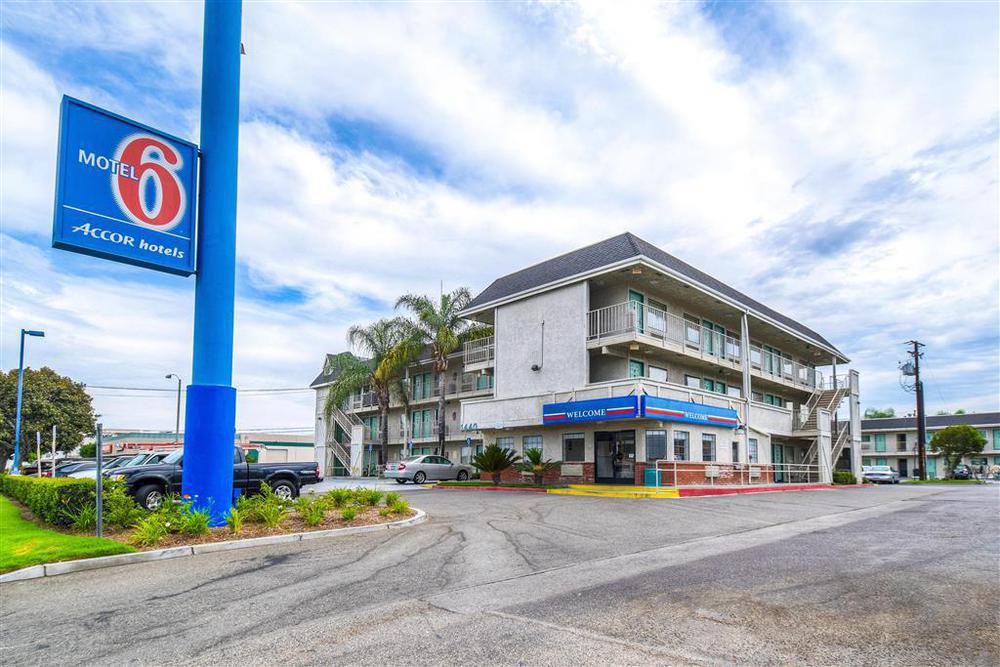 Motel 6-Anaheim, Ca - Fullerton East Zewnętrze zdjęcie